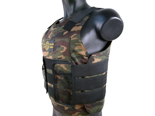 BBTac Airsoft Protection Vest, Padded Cushion (Woodland Camo)